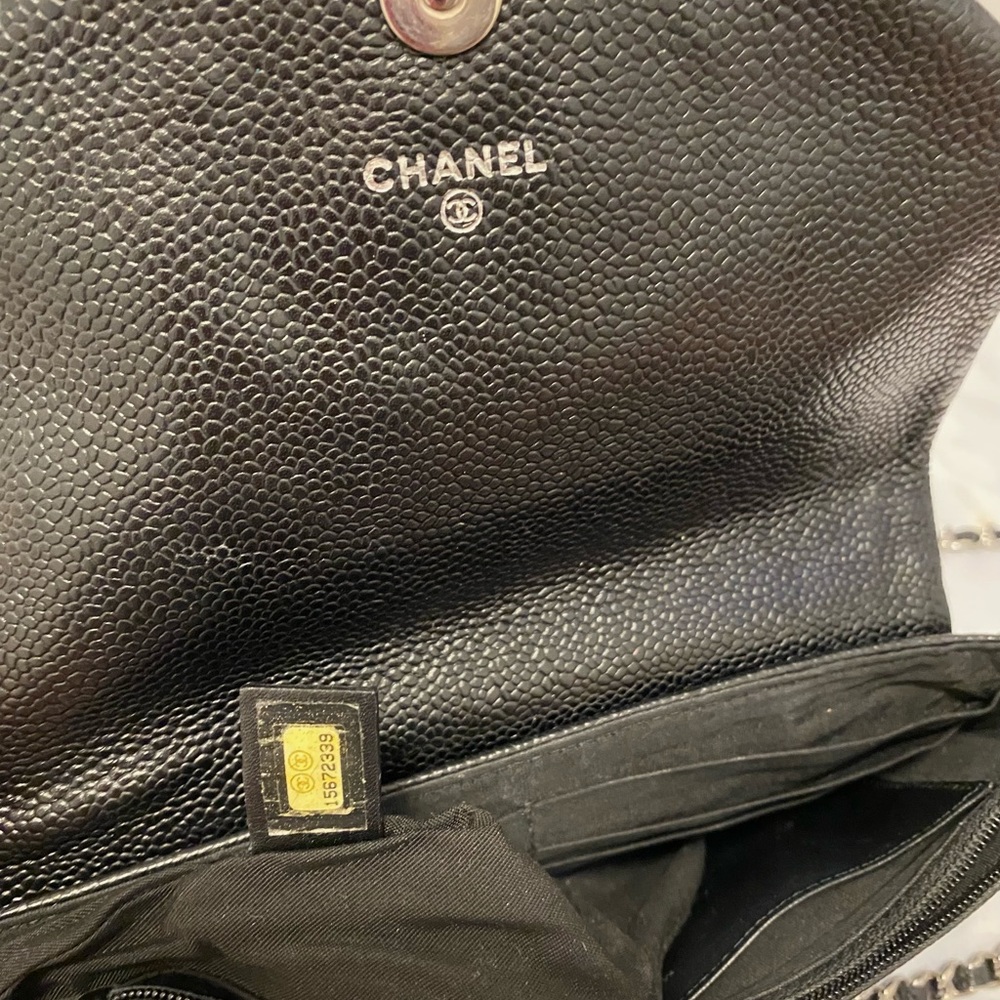 Chanel classic crossbody bag!!!